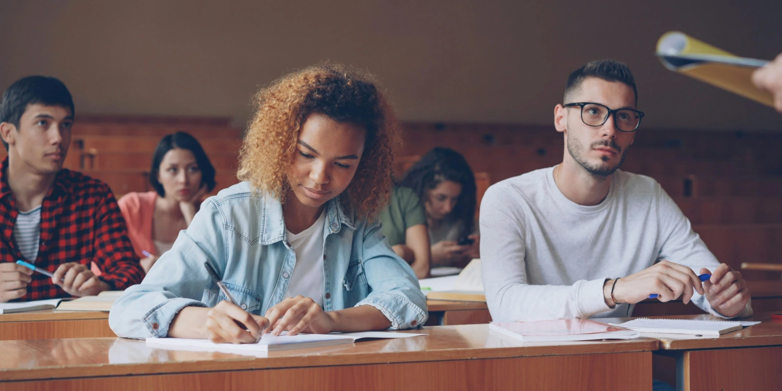 Administration Économique Et Sociale : Débouchés