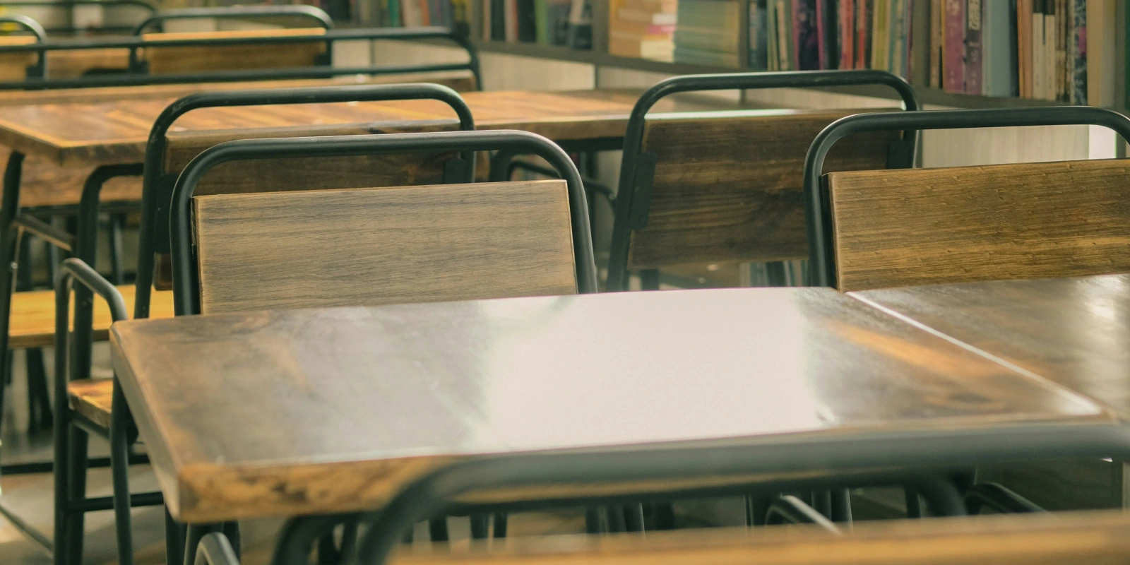 Quels Débouchés Après Une Licence Administration Économique Et Sociale ?